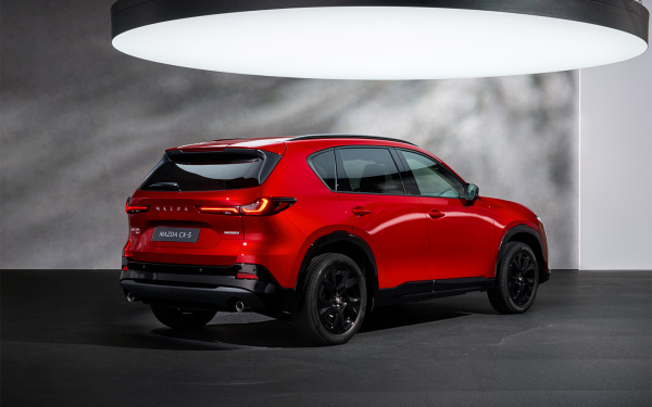 
            Представлен кроссовер Mazda CX-5 нового поколения. Первый обзор
        