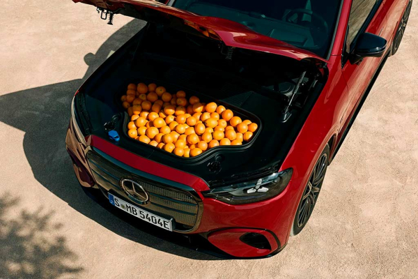 Mercedes-Benz GLC EQ: электрический кроссовер с массивным грилем