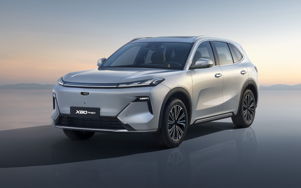 
            Запрет «правого руля», последствия «утиля» и новый BMW X5. Итоги недели
        