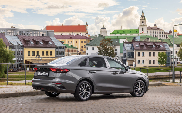 
            Дешевле, но лучше Geely Emgrand. Мы покатались на новом Belgee S50
        