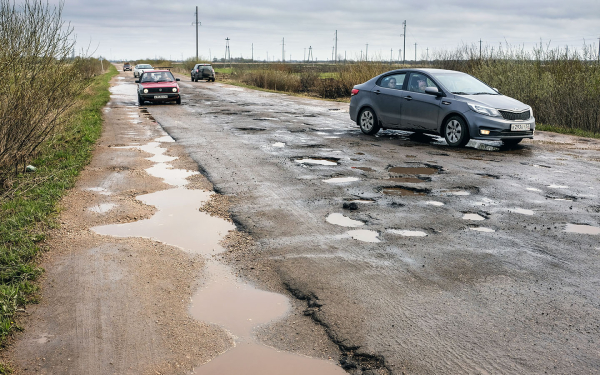 
            Новый утильсбор, камбэк Toyota и автономера через Госуслуги. Итоги недели
        