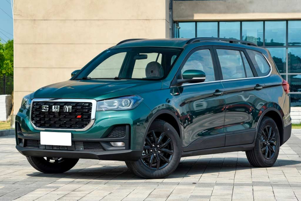 SWM G05 Pro: доступный китайский кроссовер с семиместным салоном SWM G05 Pro: доступный китайский кроссовер с семиместным салоном
