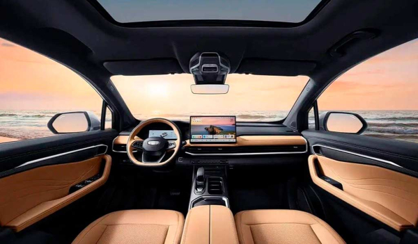 В Китае представлен обновленный кроссовер Geely Okavango