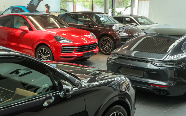 
            Путин на Toyota, сбой Porsche в России и шквал новинок. Итоги недели
        