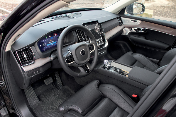 Трение качения. Леонид Голованов и гибридный Volvo XC90 T8