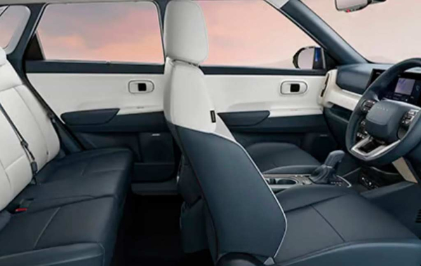 В Индии представлен компактный кроссовер Hyundai Venue второго поколения